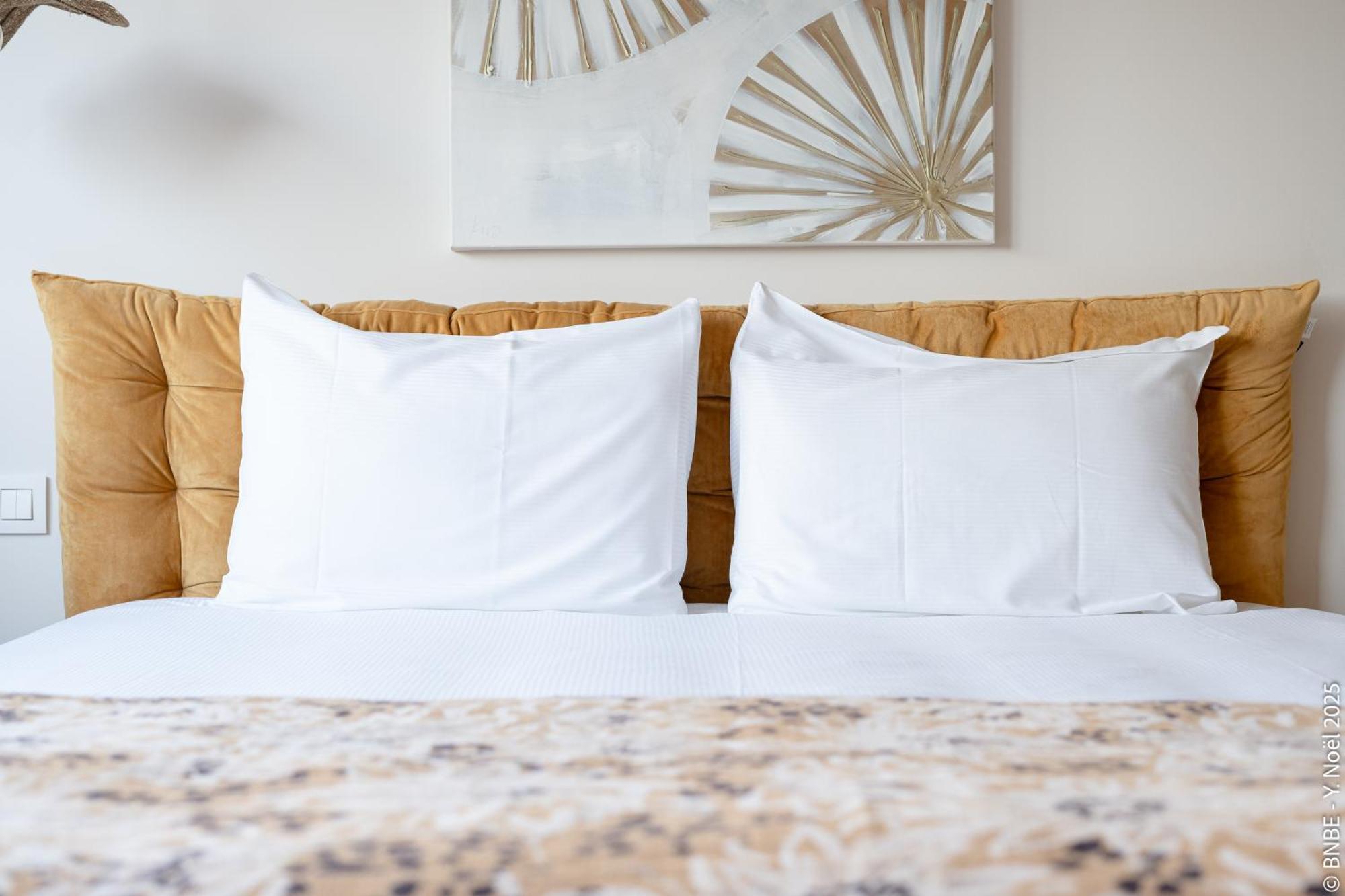 Sous La Houlette Bed & Breakfast Villers-la-Ville ภายนอก รูปภาพ