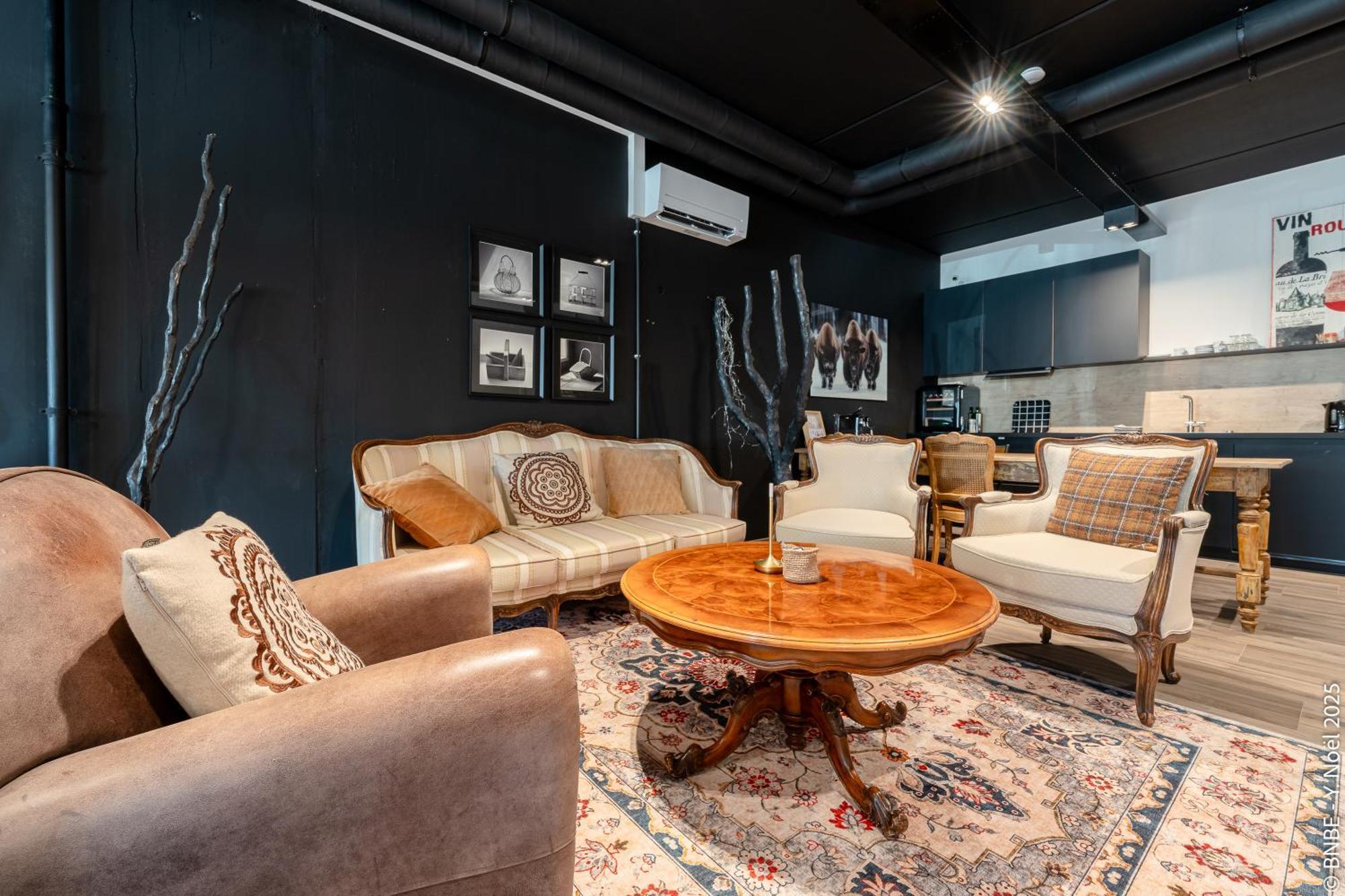 Sous La Houlette Bed & Breakfast Villers-la-Ville ภายนอก รูปภาพ
